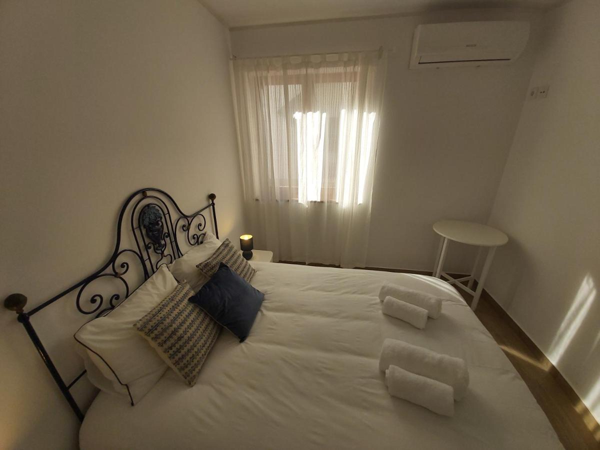 Sun And Beach II Ac Wifi 90Mts From The Beach Portimão Exteriör bild